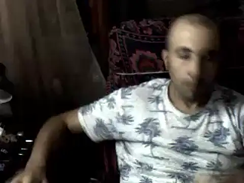 Snapshot of big_heart chatting on July 7, 2:43 pm big heart online show from July 7, 2:43 pm