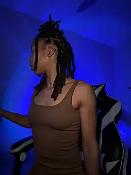 thebrattygoddess online show from January 2, 12:03 pm