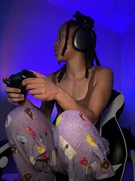 thebrattygoddess online show from January 5, 9:03 pm