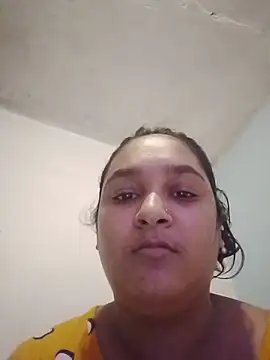 Snapshot of Indianbloom- chatting on February 9, 9:35 am Indianbloom- online show from February 9, 9:35 am