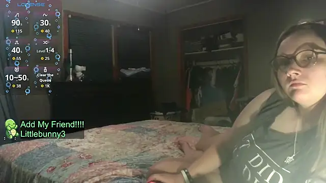 Snapshot of ZeTurtleMaster chatting on November 1, 1:18 am ZeTurtleMaster online show from November 1, 1:18 am