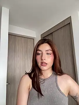 Snapshot of Anavi_ chatting on April 23, 9:28 pm Anavi online show from April 23, 9:28 pm