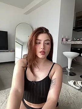 Snapshot of Anavi_ chatting on April 24, 9:28 pm Anavi online show from April 24, 9:28 pm