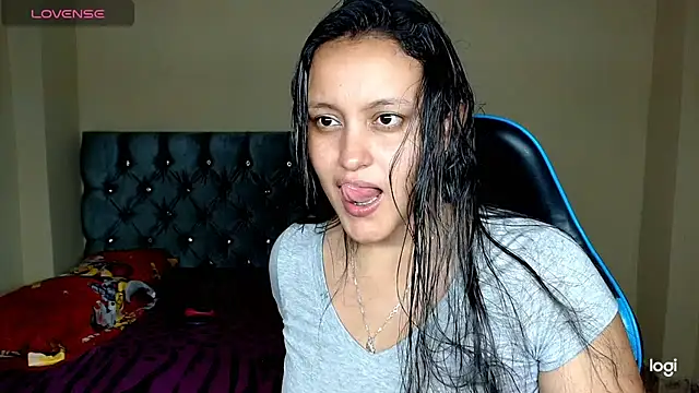 Snapshot of sexy_nurse_ chatting on January 15, 3:33 am sexy nurse online show from January 15, 3:33 am