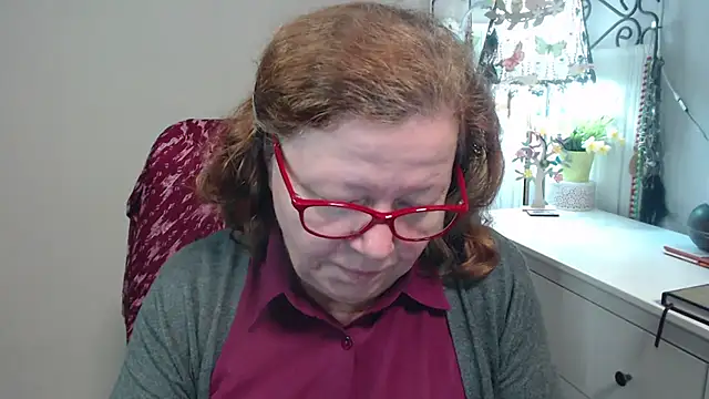 Adelewildx online show from November 6, 4:35 am