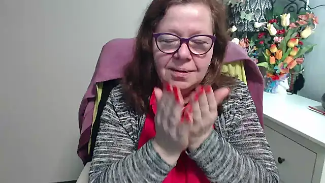 Adelewildx online show from March 4, 5:02 am