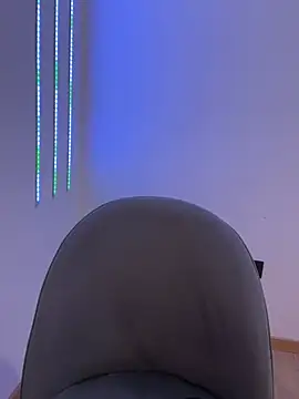 Snapshot of Liiaa chatting on March 20, 12:43 pm Liiaa online show from March 20, 12:43 pm