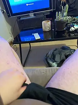 adam123456654321 online show from December 30, 9:19 pm