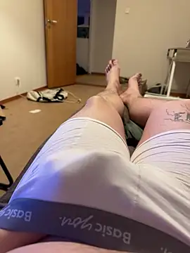 adam123456654321 online show from February 16, 11:05 pm