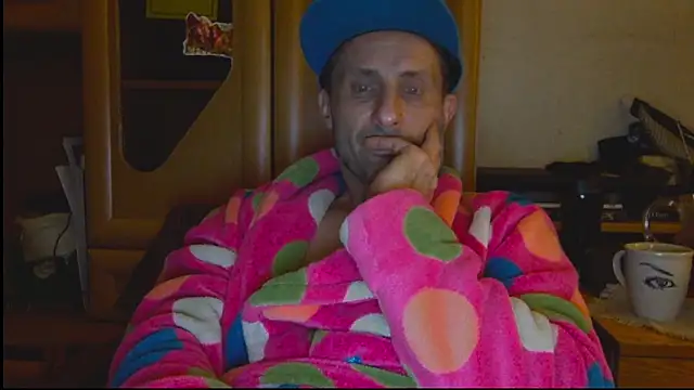 Snapshot of FireFox_Feel chatting on December 1, 10:21 pm FireFox Feel online show from December 1, 10:21 pm