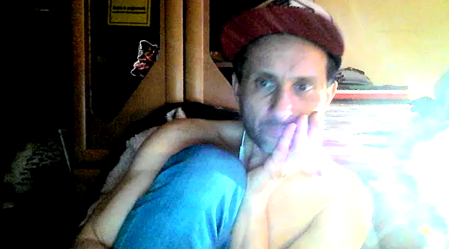 Snapshot of FireFox_Feel chatting on March 16, 4:41 am FireFox Feel online show from March 16, 4:41 am