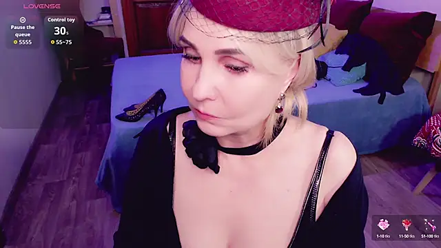 Snapshot of _unique_cam_ chatting on September 21, 9:55 am unique cam online show from September 21, 9:55 am