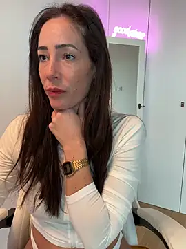 SweeetAlegra online show from March 18, 5:10 pm