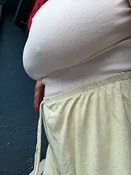 sofy alone online show from March 29, 3:01 pm