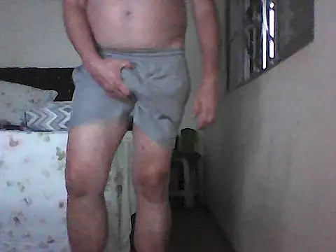 Snapshot of niceguyjr chatting on November 2, 9:44 am niceguyjr online show from November 2, 9:44 am