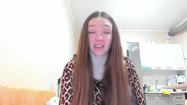 Snapshot of Naughty_Molly chatting on April 10, 5:17 pm Naughty Molly online show from April 10, 5:17 pm