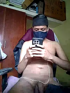 Snapshot of suny27sin chatting on November 22, 6:01 am suny27sin online show from November 22, 6:01 am