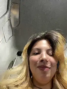 Snapshot of NativeNymph chatting on September 20, 11:55 am NativeNymph online show from September 20, 11:55 am