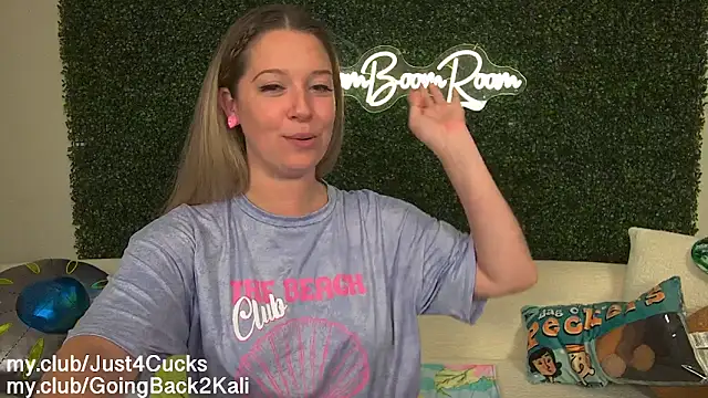 boomboomr00m online show from April 2, 2:53 am