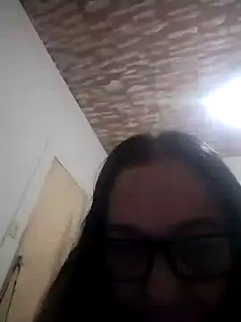 Snapshot of catdool chatting on December 30, 7:42 pm catdool online show from December 30, 7:42 pm