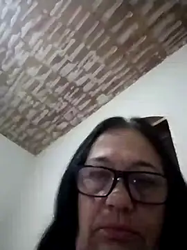 Snapshot of catdool chatting on February 24, 3:23 am catdool online show from February 24, 3:23 am