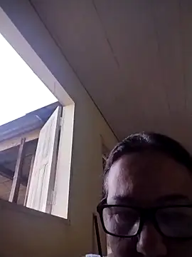 Snapshot of catdool chatting on February 25, 6:42 pm catdool online show from February 25, 6:42 pm