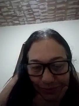 Snapshot of catdool chatting on March 3, 6:15 am catdool online show from March 3, 6:15 am