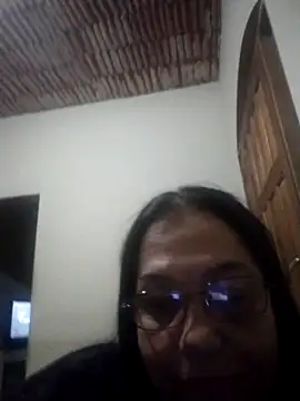 Snapshot of catdool chatting on September 15, 1:49 am catdool online show from September 15, 1:49 am