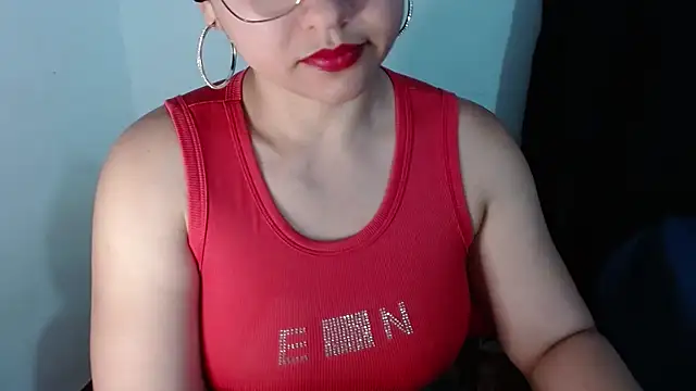 Snapshot of lizbodu chatting on October 18, 10:32 pm lizbodu online show from October 18, 10:32 pm