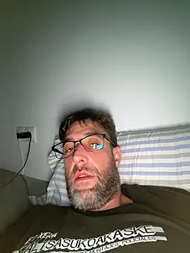 Snapshot of arttalan chatting on October 25, 3:25 am arttalan online show from October 25, 3:25 am