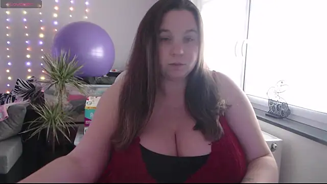 Snapshot of AureliaWinter chatting on March 17, 11:46 am AureliaWinter online show from March 17, 11:46 am