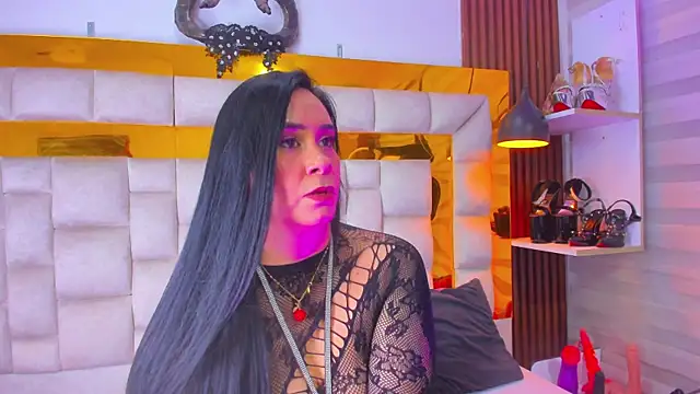 bigass monic online show from February 5, 12:26 am