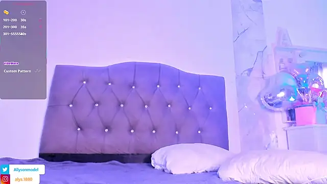 alysson 18 online show from February 25, 2:27 pm