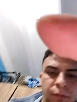 n1ck09797 online show from January 10, 9:30 pm