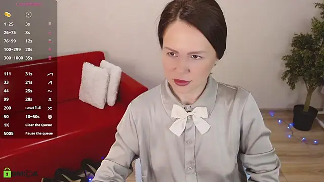 VickyGolden online show from March 4, 5:13 am