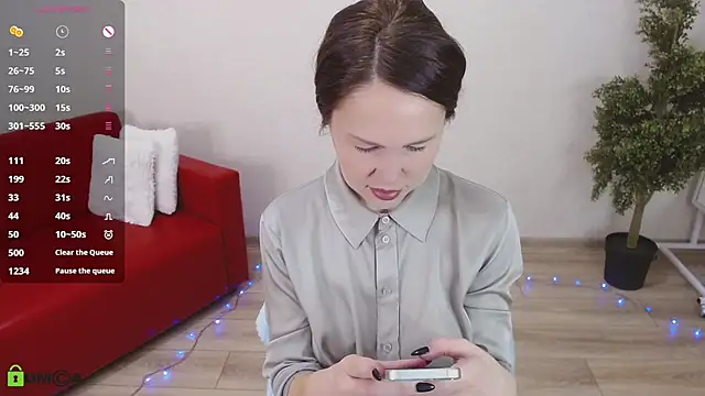 VickyGolden online show from April 23, 5:30 am