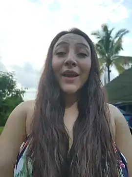 Snapshot of VickyHoult chatting on June 23, 10:52 pm VickyHoult online show from June 23, 10:52 pm