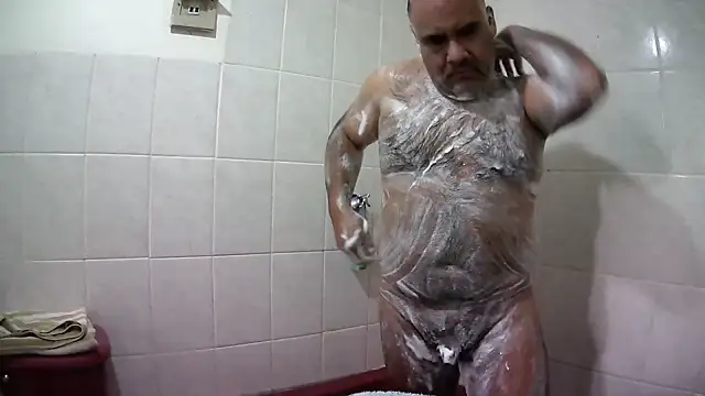 PhillDrake11 online show from January 10, 8:43 pm