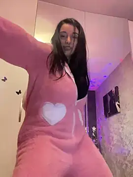 YreneRay online show from December 12, 2:44 pm