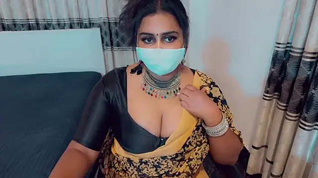 Snapshot of SonY_CaM chatting on April 21, 8:42 am SonY CaM online show from April 21, 8:42 am