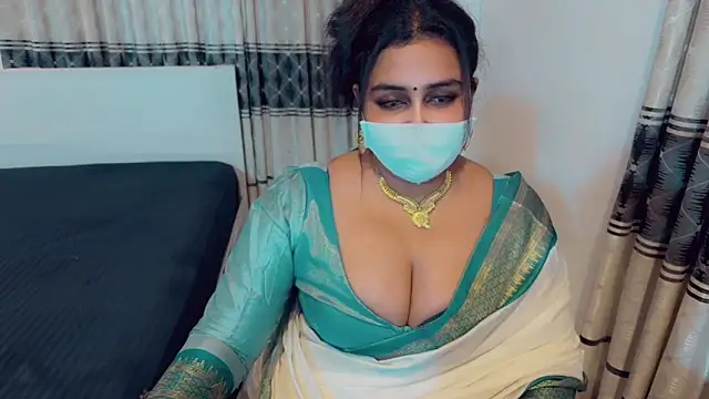 Snapshot of SonY_CaM chatting on May 12, 5:32 pm SonY CaM online show from May 12, 5:32 pm
