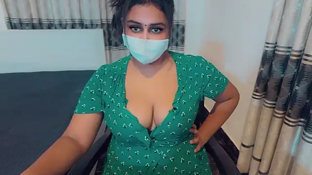 Snapshot of SonY_CaM chatting on June 18, 9:14 am SonY CaM online show from June 18, 9:14 am