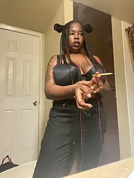 Snapshot of WassamSavage chatting on February 24, 7:01 pm WassamSavage online show from February 24, 7:01 pm