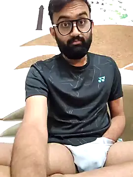 love4shownude online show from January 9, 2:43 am