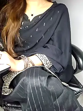 Snapshot of aliyaah_singh chatting on January 15, 12:19 am aliyaah singh online show from January 15, 12:19 am