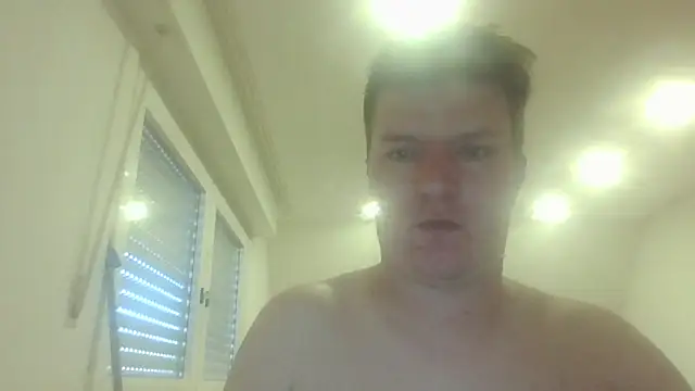Snapshot of Tommyboy1279 chatting on March 19, 2:46 pm Tommyboy1279 online show from March 19, 2:46 pm