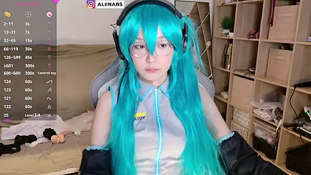 aliiiiiina online show from March 6, 4:49 pm