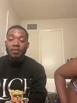 DancingLemonade online show from January 21, 4:21 am