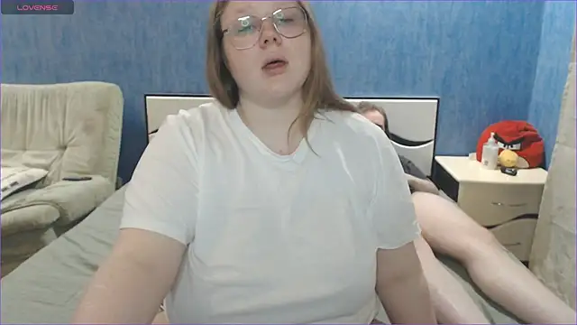 Snapshot of Touch_me_more_please chatting on March 11, 2:51 pm Touch me more please online show from March 11, 2:51 pm