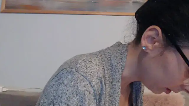 cleophee online show from February 6, 6:51 am